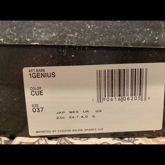 EUC Womens Coolway Leather Bootie Size 37 - Picture 5 of 5